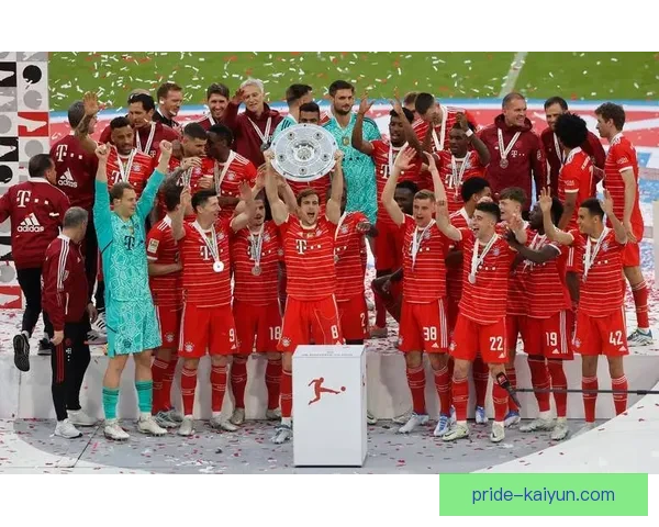 斯卡洛尼战术调整助力球队在欧冠赛场表现亮眼 斯卡洛尼战术调整助力球队在欧冠赛场表现亮眼