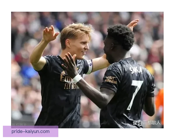 斯卡洛尼训练方式受到广泛关注，近期球队表现稳健趋势明显。