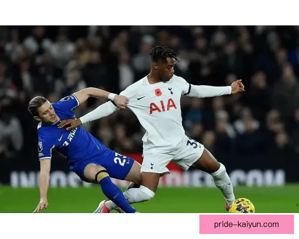 埃弗顿在英超联赛杯中表现稳健，期待更进一步的突破